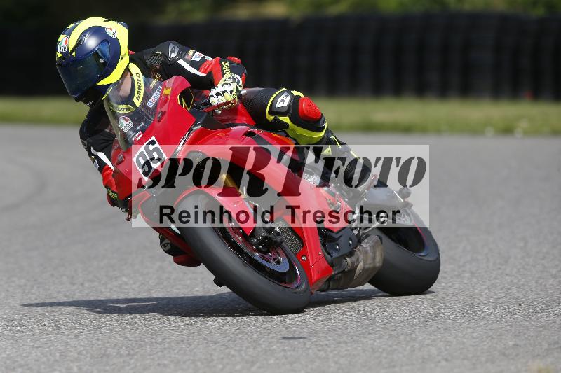 /Archiv-2025/22 06.06.2025 DISCOVER the BIKE ADR/Race 3 rot/96